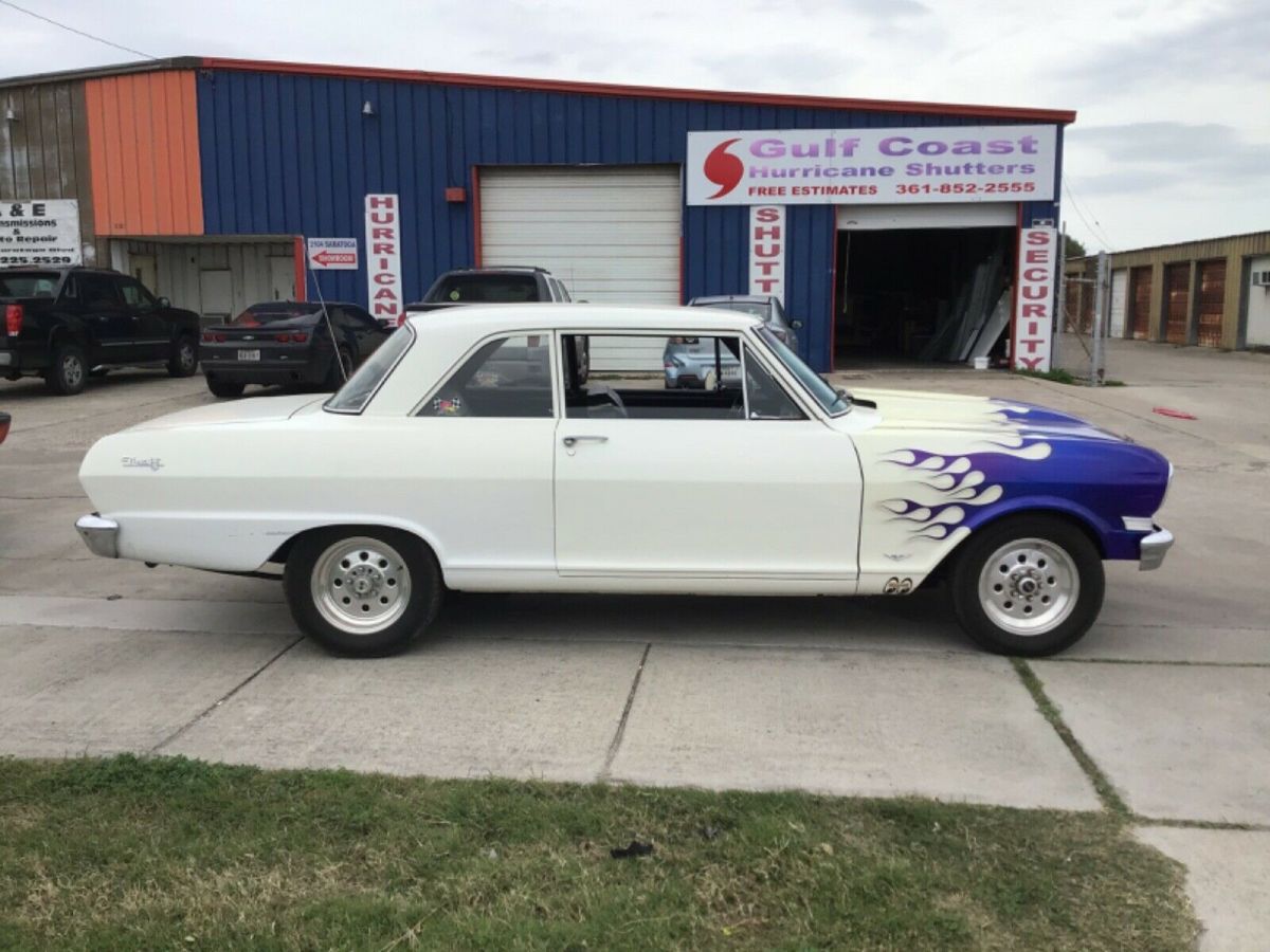 1964 White Chevrolet Nova Coupe