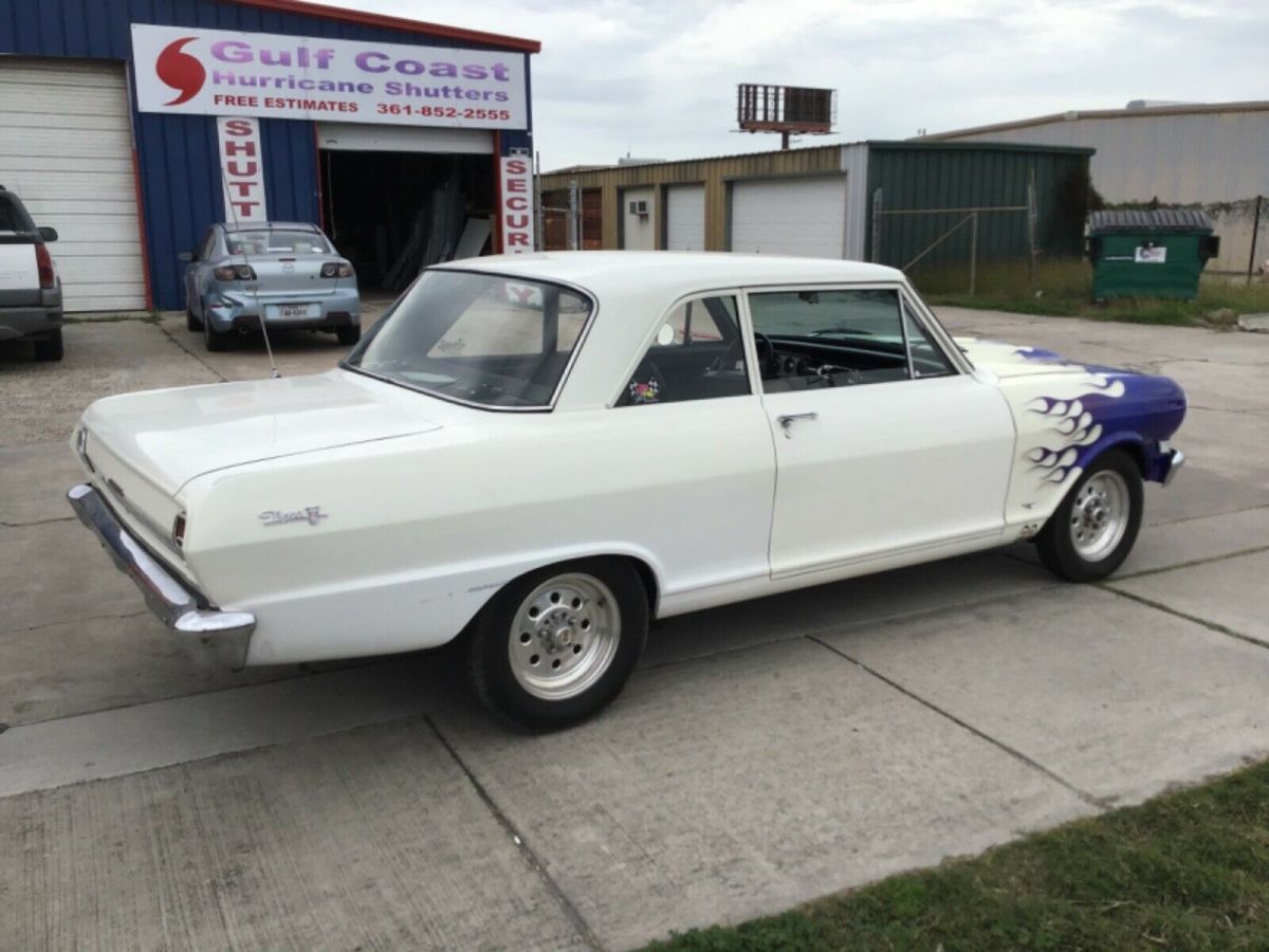 1964 White Chevrolet Nova Coupe