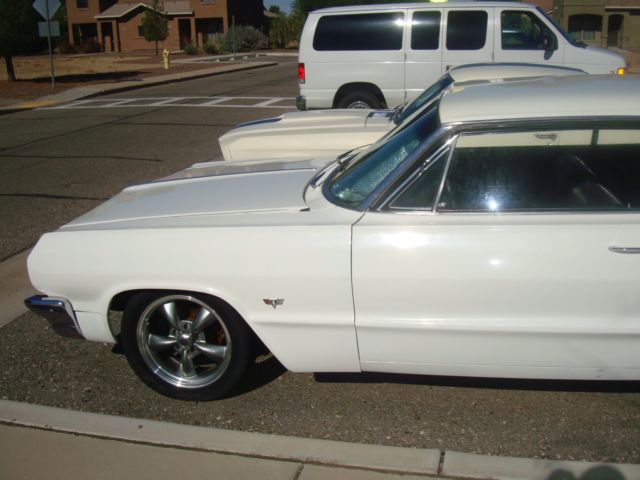 1964 White Chevrolet Impala Coupe