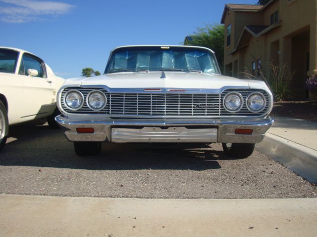 1964 White Chevrolet Impala Coupe