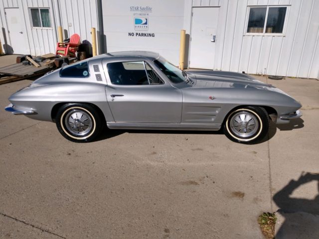 1964 Silver Chevrolet Corvette