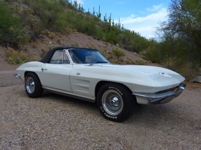1964 White Chevrolet Corvette