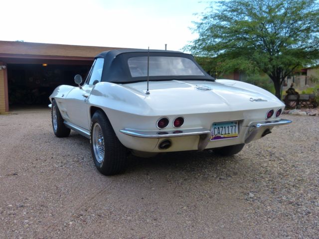 1964 White Chevrolet Corvette