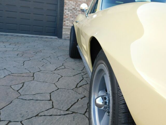 1964 Yellow Chevrolet Corvette