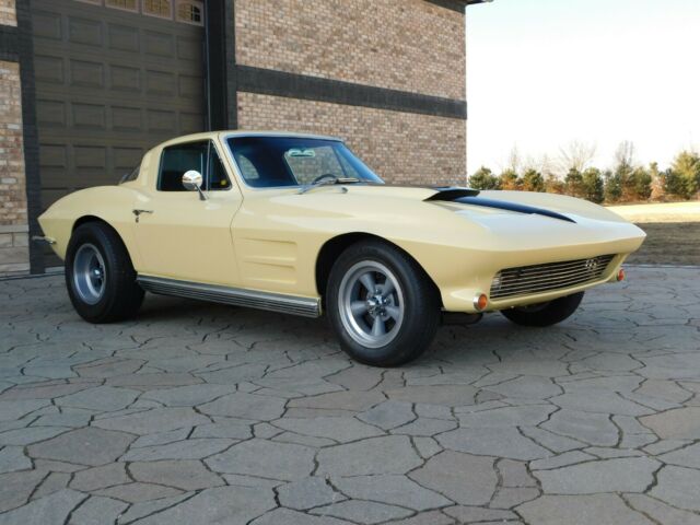 1964 Yellow Chevrolet Corvette