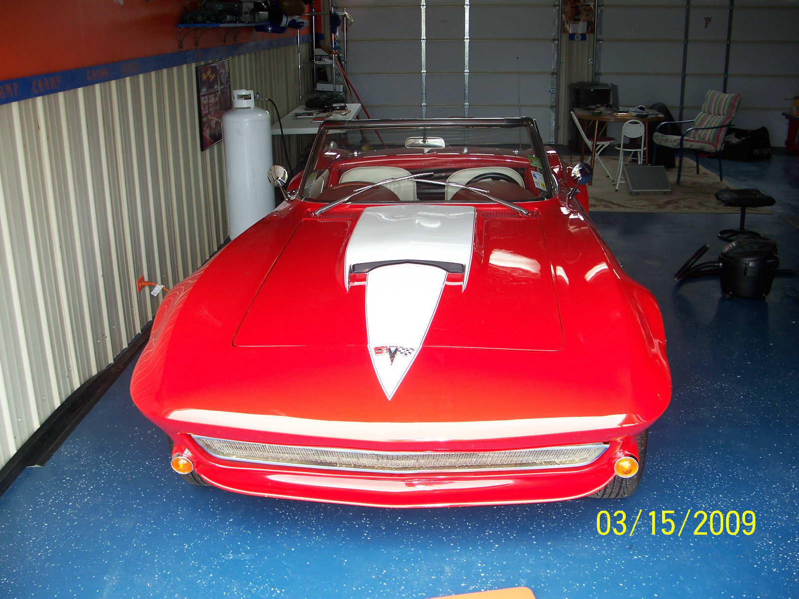 1964 RED &amp- WHITE Chevrolet Corvette Convertible