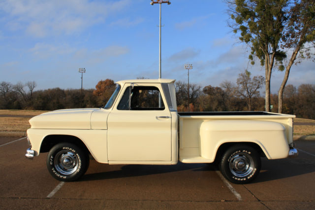 1964 Eggshell White Chevrolet C-10 Standard Cab Pickup