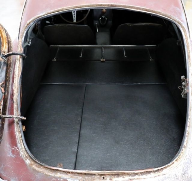 1964 Yellow Jaguar E-Type Coupe