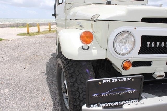 1964 Green Toyota FJ Cruiser Pickup Truck