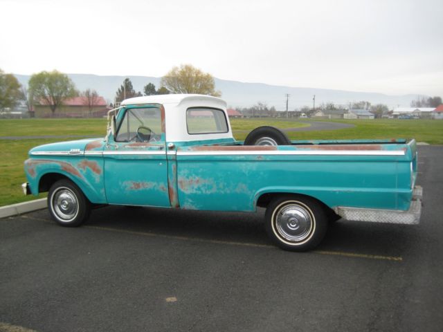 1964 Green Ford F-100 Custom Cab Pickup