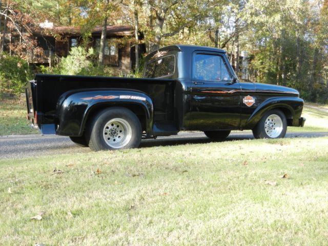 1964 Black Ford F-100