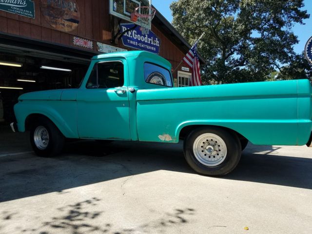 1964 Green Ford F-100