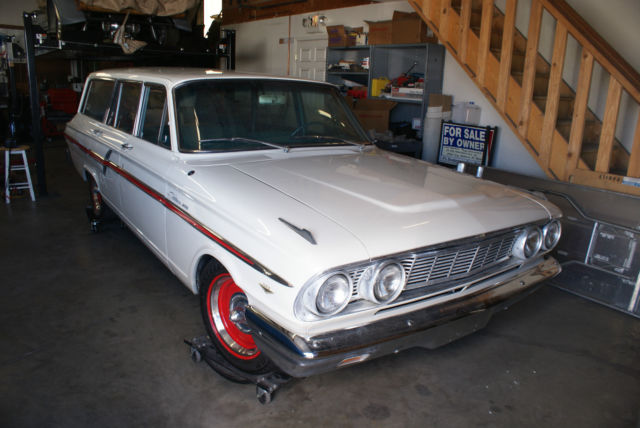 1964 White Ford Fairlane U/K
