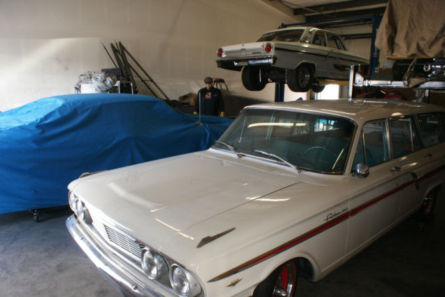 1964 White Ford Fairlane U/K