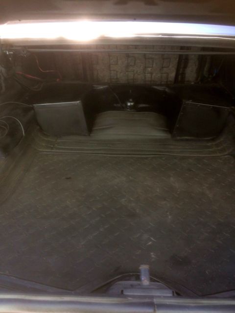 1964 champagne Ford Galaxie Coupe