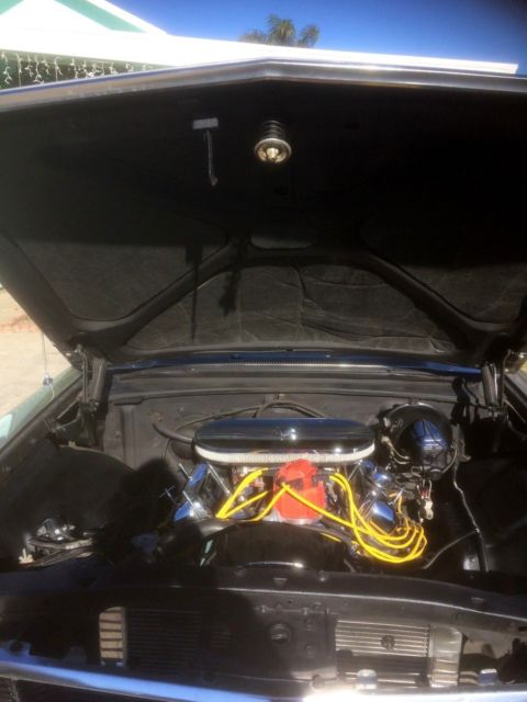 1964 champagne Ford Galaxie Coupe