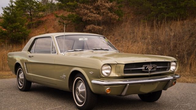 1964 Gold Ford Mustang