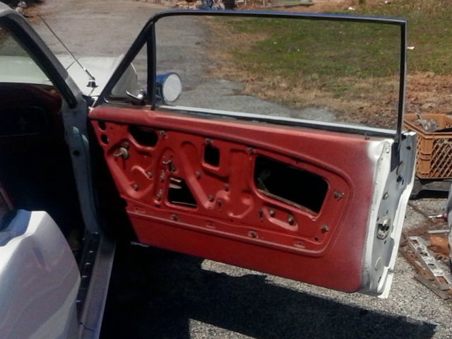 1964 White Ford Mustang Coupe