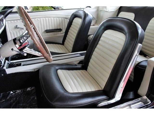 1964 Black Ford Mustang --