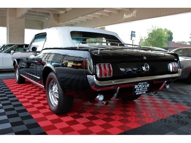 1964 Black Ford Mustang --