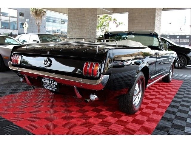 1964 Black Ford Mustang --