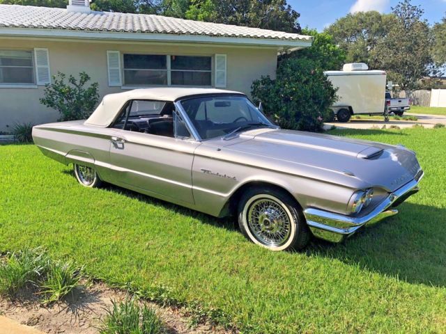 1964 Silver / Grey / Lavender Ford Thunderbird Convertible