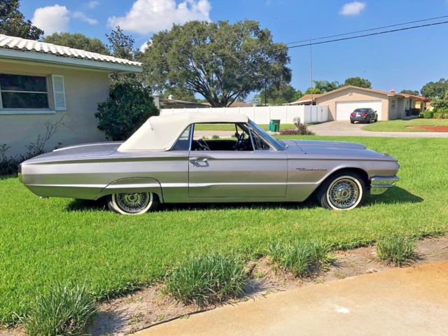 1964 Silver / Grey / Lavender Ford Thunderbird Convertible