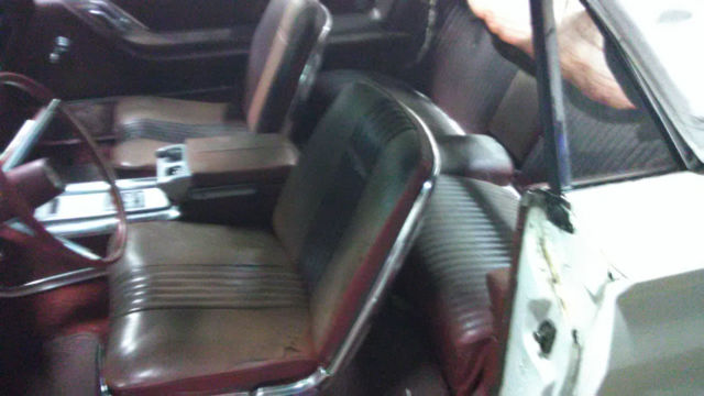 1964 White Ford Thunderbird