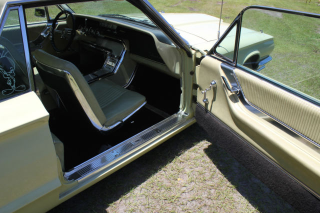 1964 Yellow Ford Thunderbird Hardtop