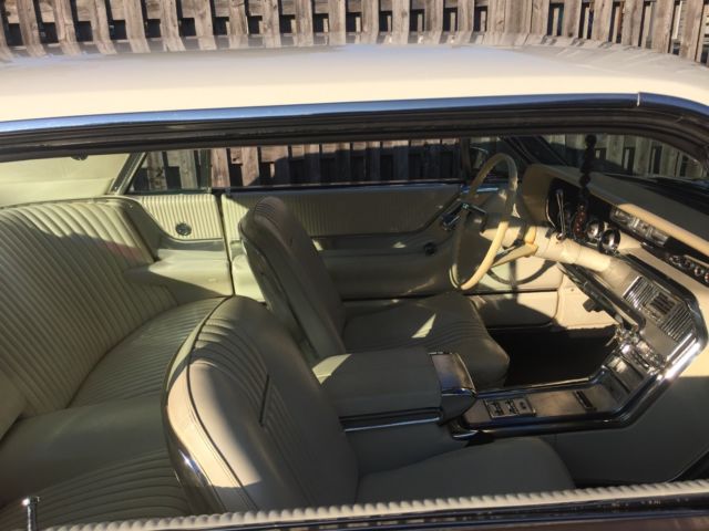 1964 Ford Thunderbird Coupe