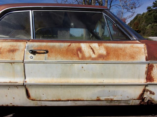 1964 White Chevrolet Impala Coupe