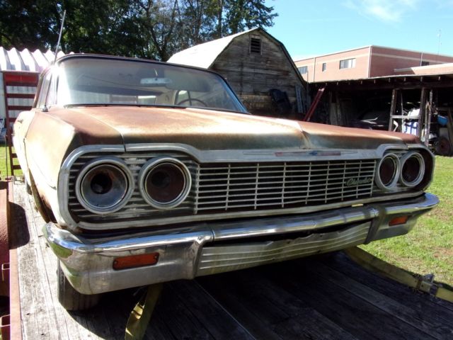 1964 White Chevrolet Impala Coupe