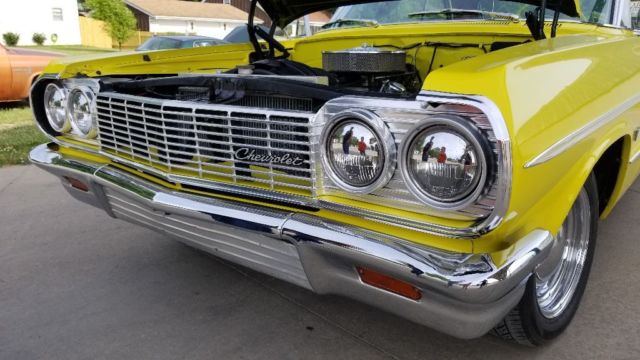1964 Yellow Chevrolet Impala Coupe