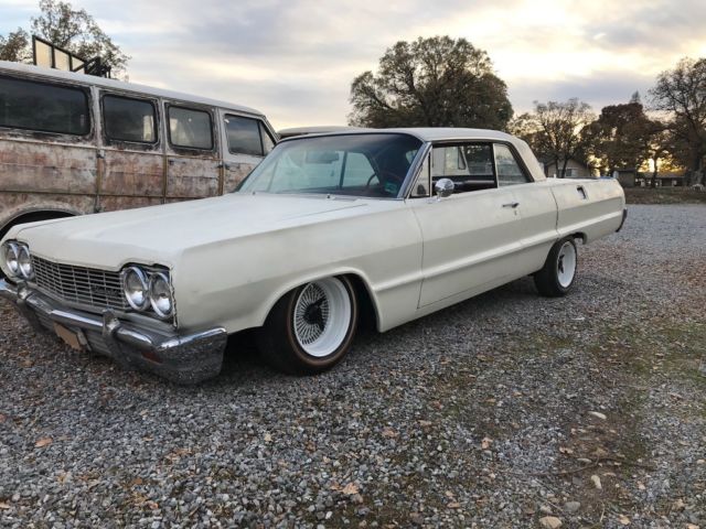 1964 White Chevrolet Impala Coupe
