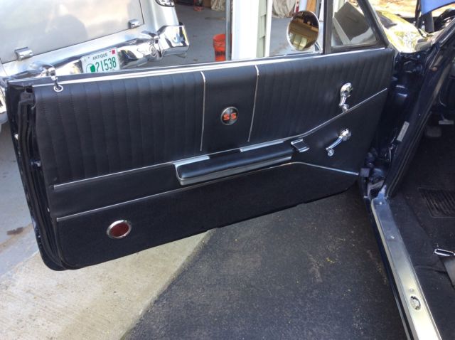 1964 Daytona blue Chevrolet Impala Two door h/t