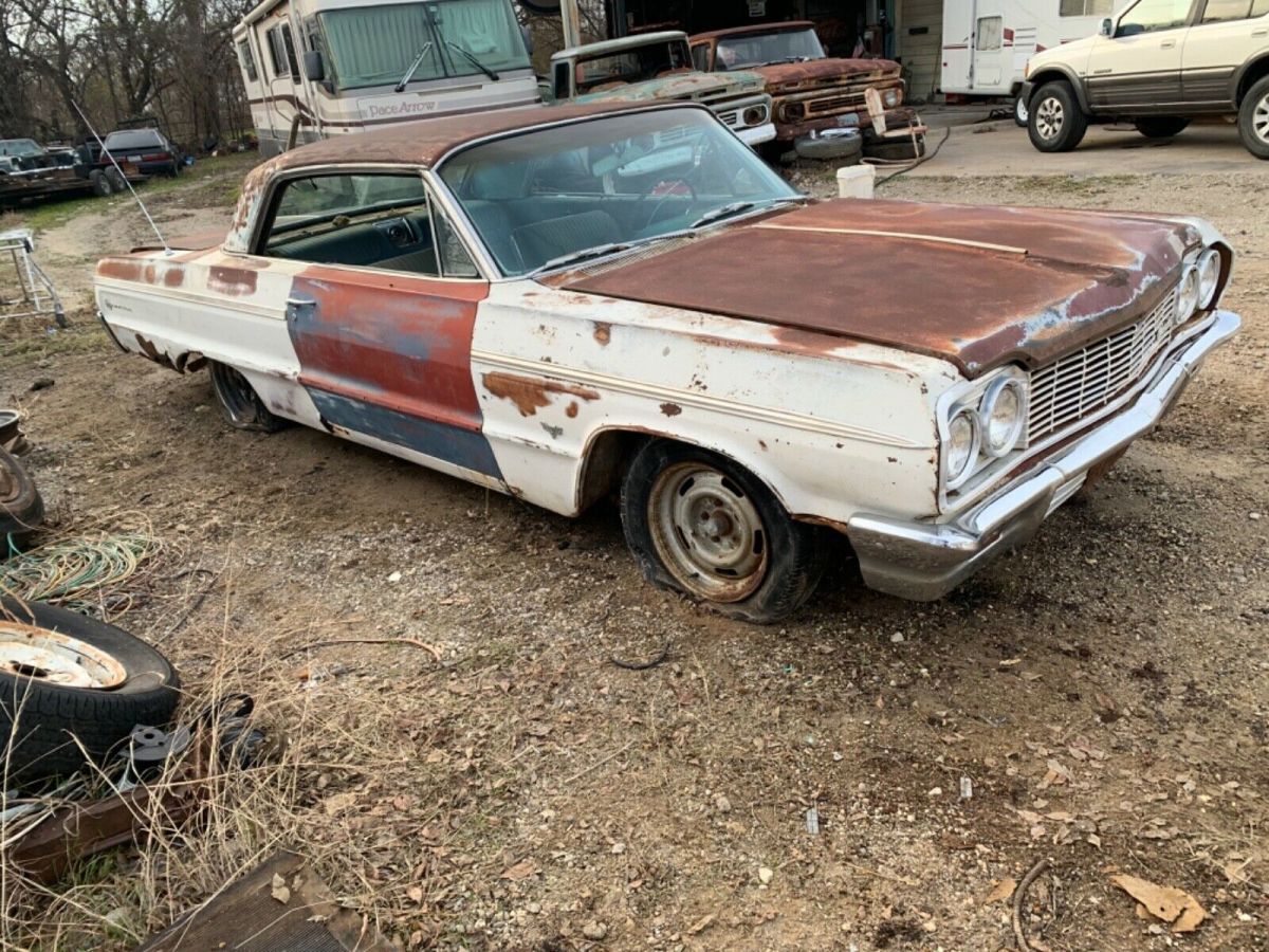 1964 White Chevrolet Impala Coupe