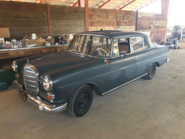 1964 Gray Mercedes-Benz 190-Series