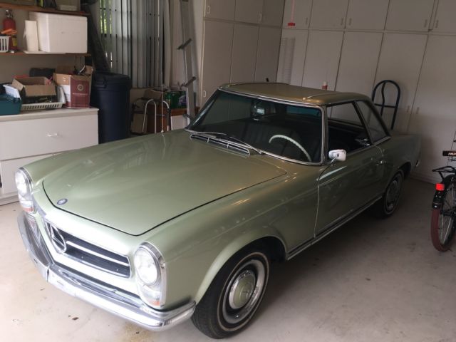 1964 PEARIDOT Mercedes-Benz 200-Series Convertible