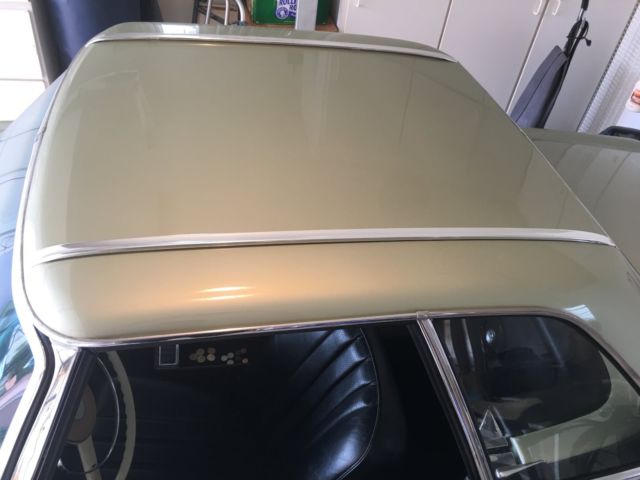 1964 PEARIDOT Mercedes-Benz 200-Series Convertible