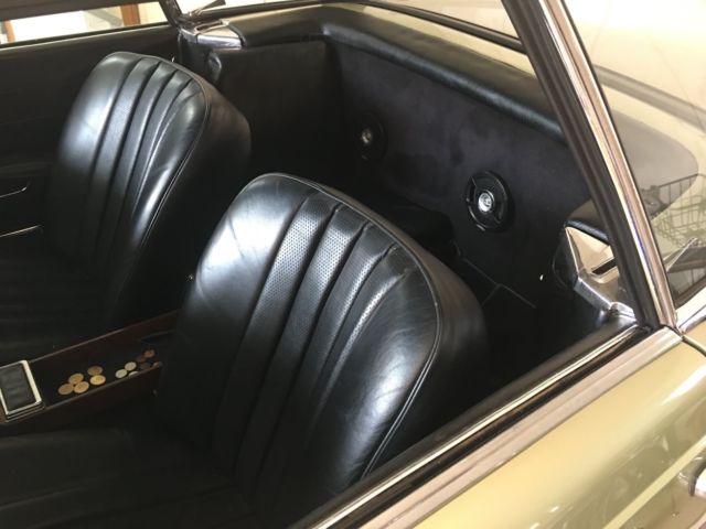 1964 PEARIDOT Mercedes-Benz 200-Series Convertible