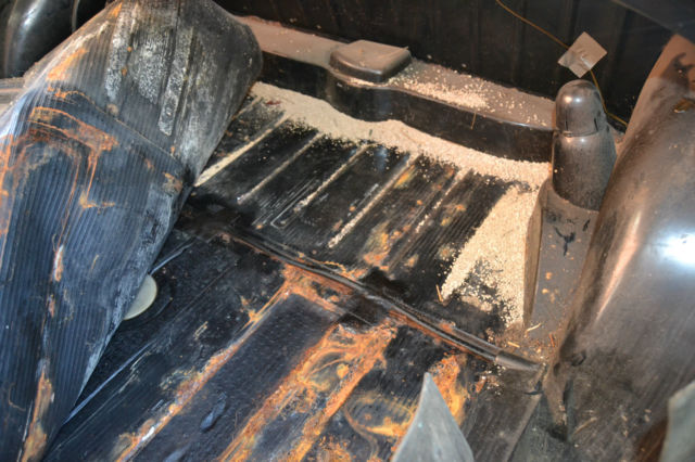 1964 Black Mercedes-Benz 200-Series