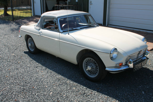 1964 Old English White MG MGB Roadster