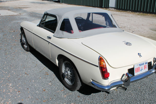 1964 Old English White MG MGB Roadster