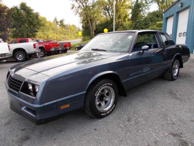 1984 Blue Chevrolet Monte Carlo Coupe