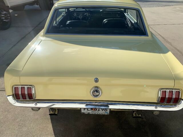 1964 Sunlight Yellow Ford Mustang Coupe