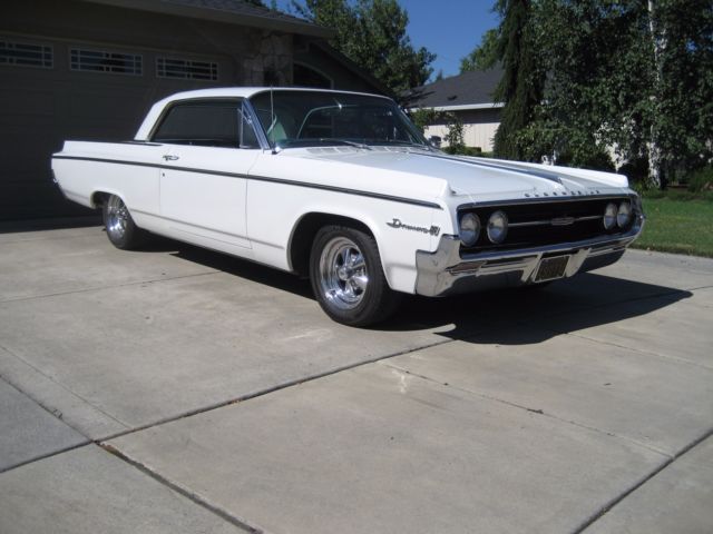 1964 Pearl White Oldsmobile Eighty-Eight Coupe