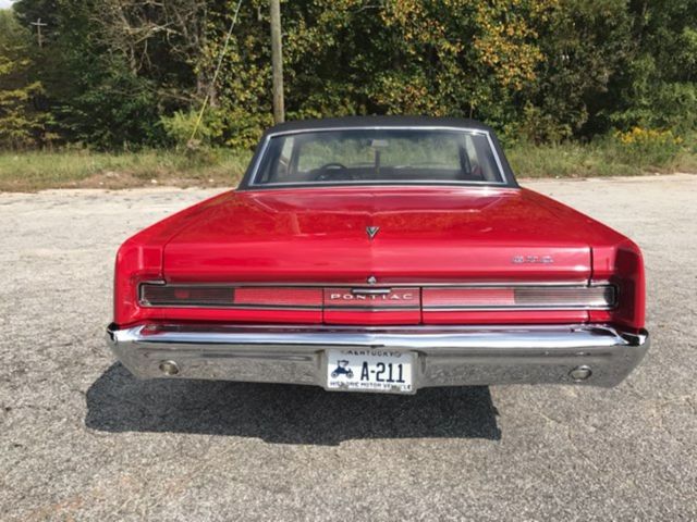 1964 Red Pontiac GTO