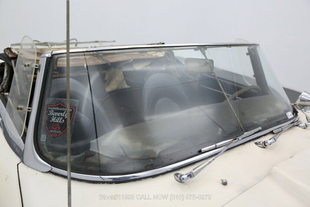 1964 White Jaguar XK