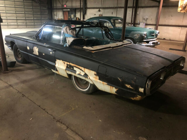 1964 Ford Thunderbird