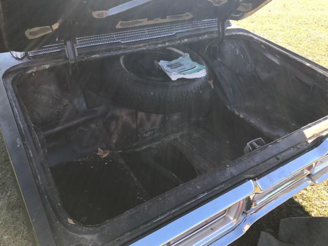 1964 Black Ford Thunderbird Cab & Chassis